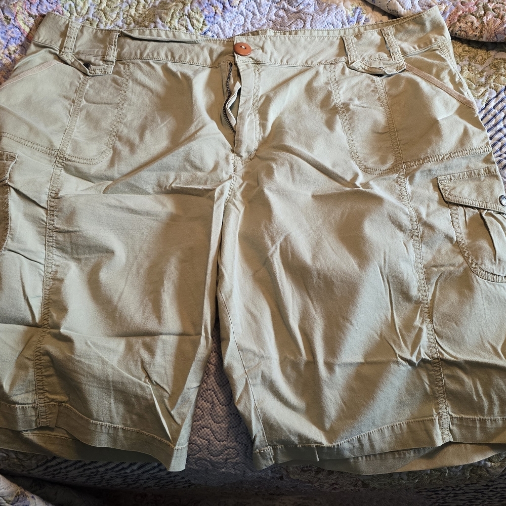 Dress shorts